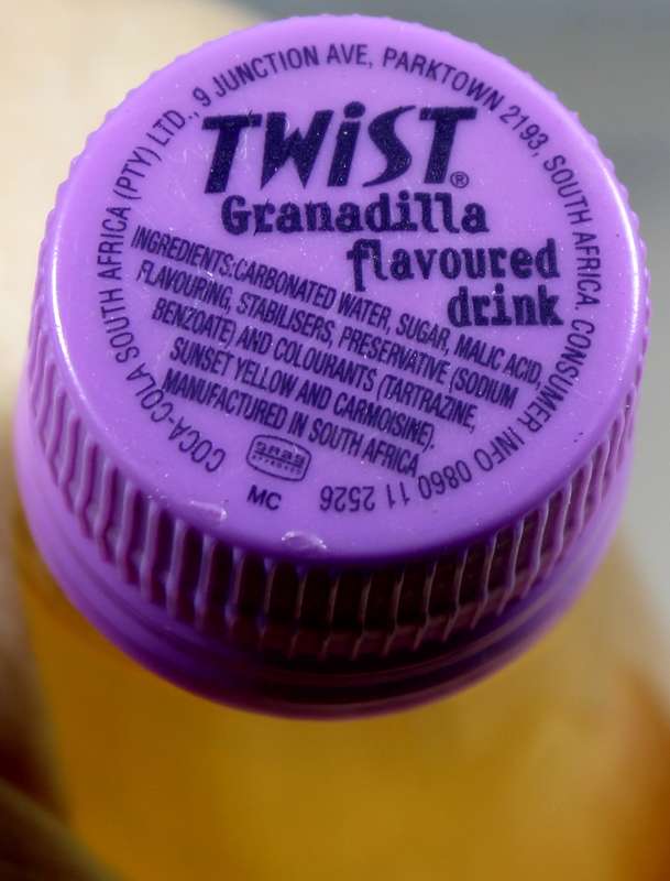 Vintage glass Twist bottle - Granadilla