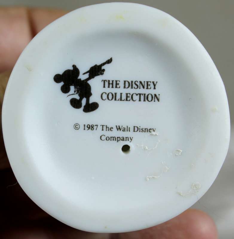 The Disney collection 1987 - Mickey mouse dressed as Sherlock Holmes