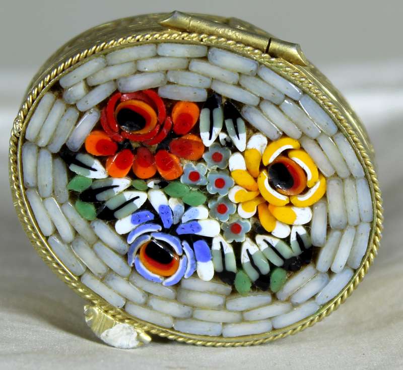 Pill box with enamel embellishment