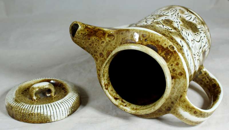 Crescent ware coffee pot