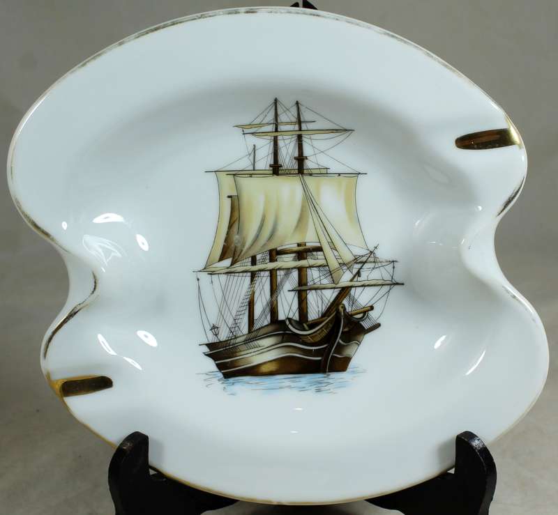Large ashtray with sail boat