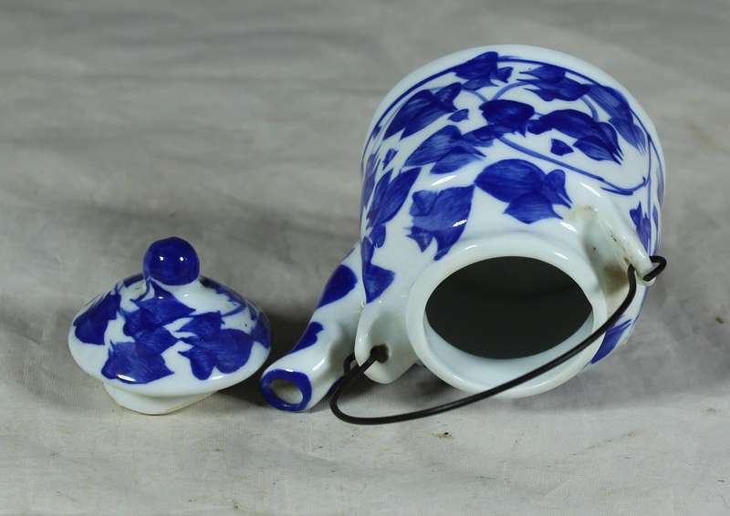 Small porcelain blue and white kettle