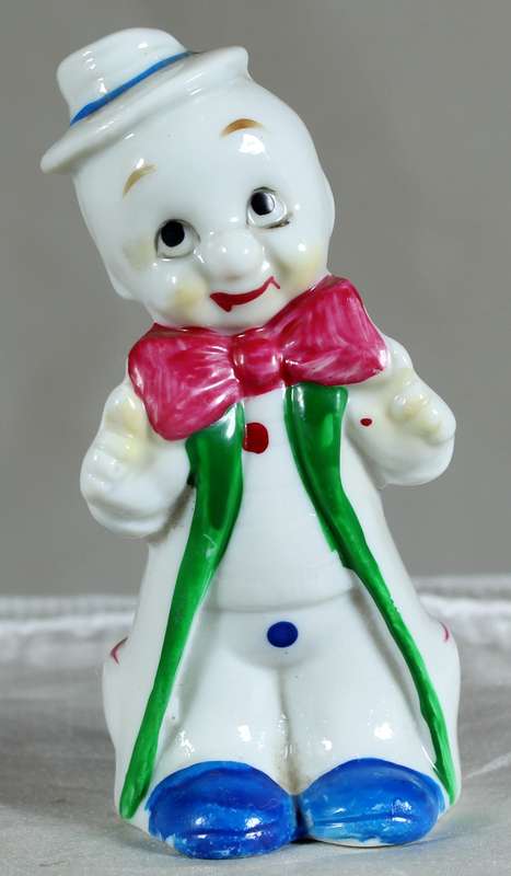 Clown with large bowtie