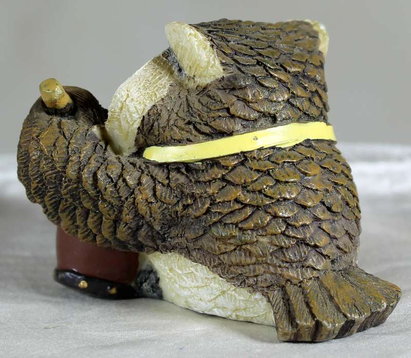 Owl playing drum