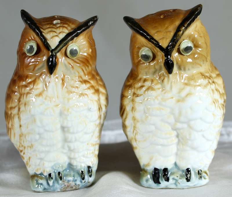 Owl salt and pepper shakers