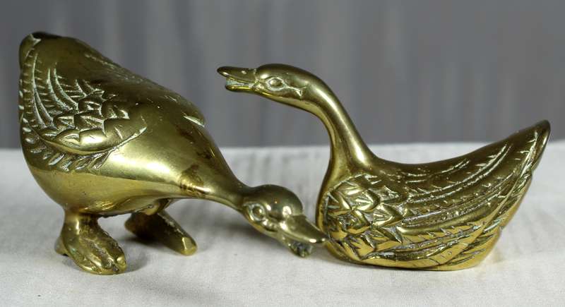 Vintage pair of solid brass geese