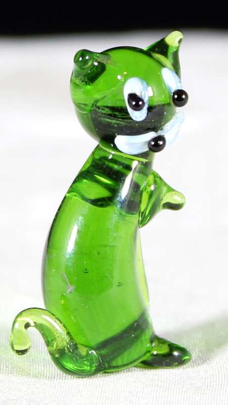 Miniature glass green cat