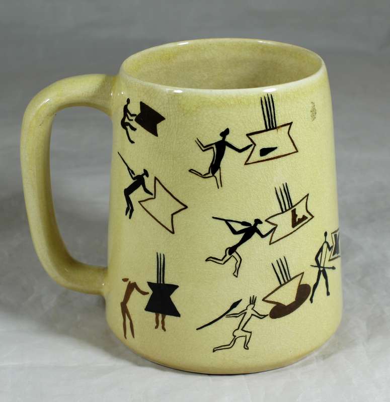 Drostdy ware mug with figures