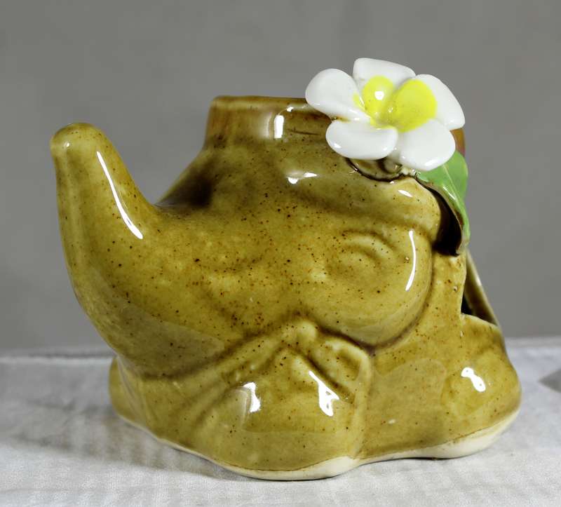 Ceramic elephant candle incense burner
