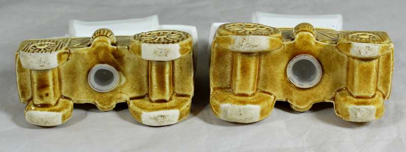 Wagon salt & pepper set