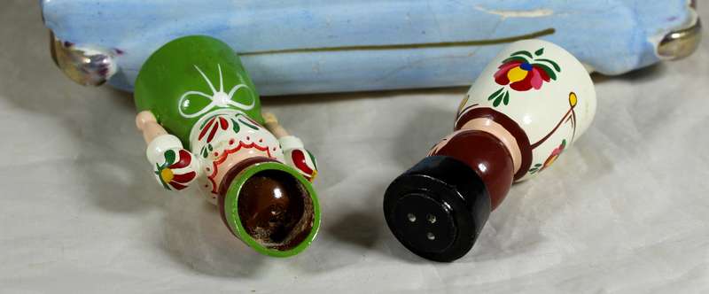 Cadillac condiment set