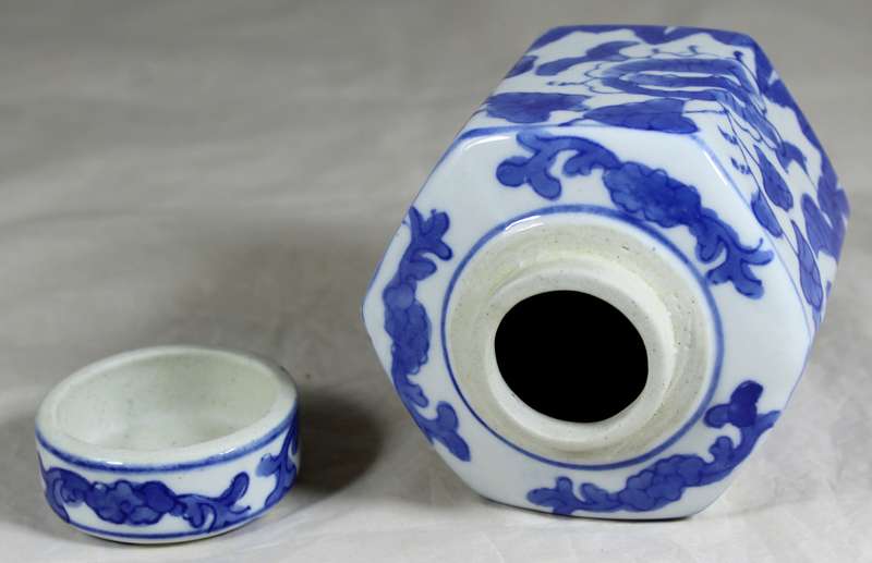 Genuine Ming blue porcelain lidded jar