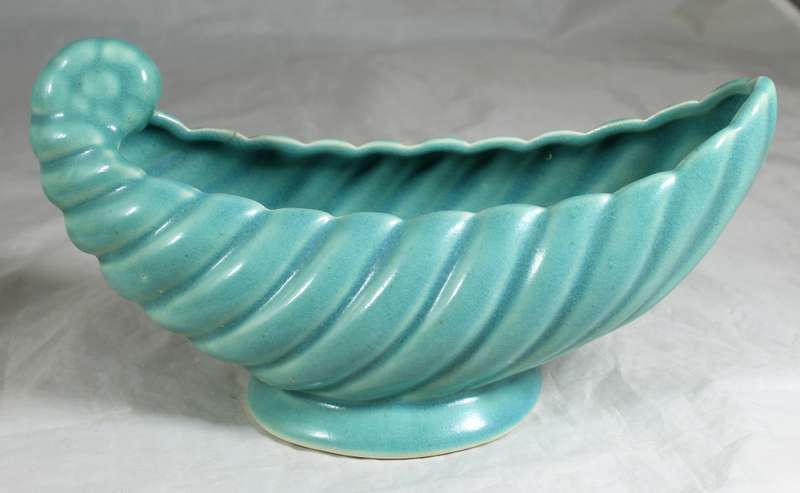 Drostdy shell vase