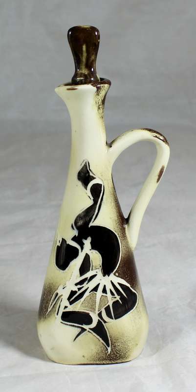 Crescent Ware - vinegar dispenser