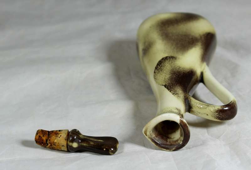 Crescent Ware - vinegar dispenser