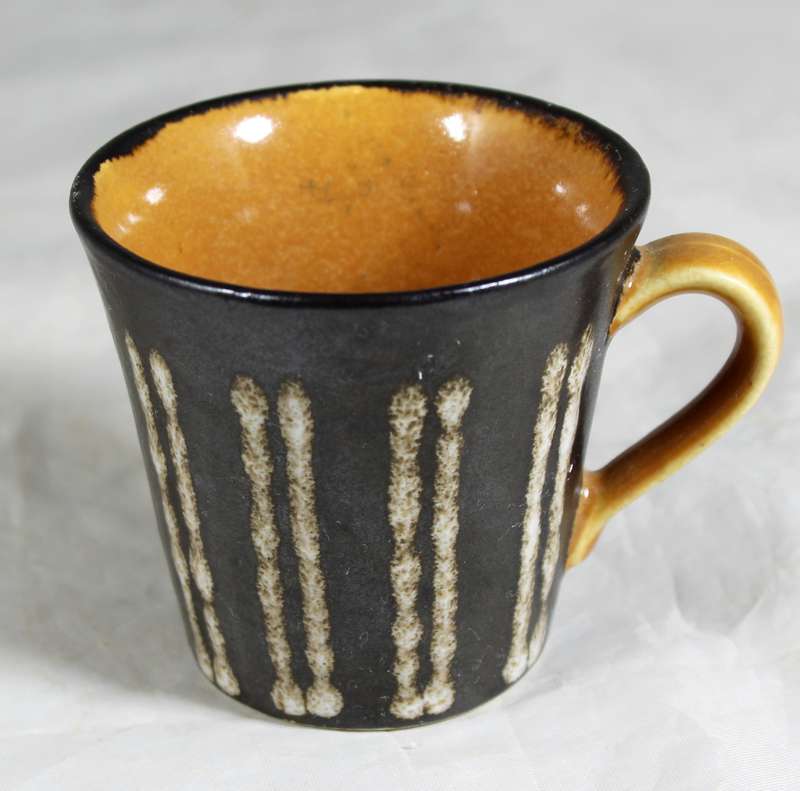 Pottery glazed demitasse cup