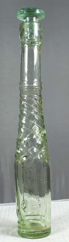 Antique 'Soetolie' or salad oil with stopper