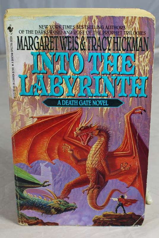 M. Weis & T. Hickman - Into the Labyrinth