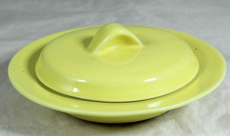 Hamburger butter dish