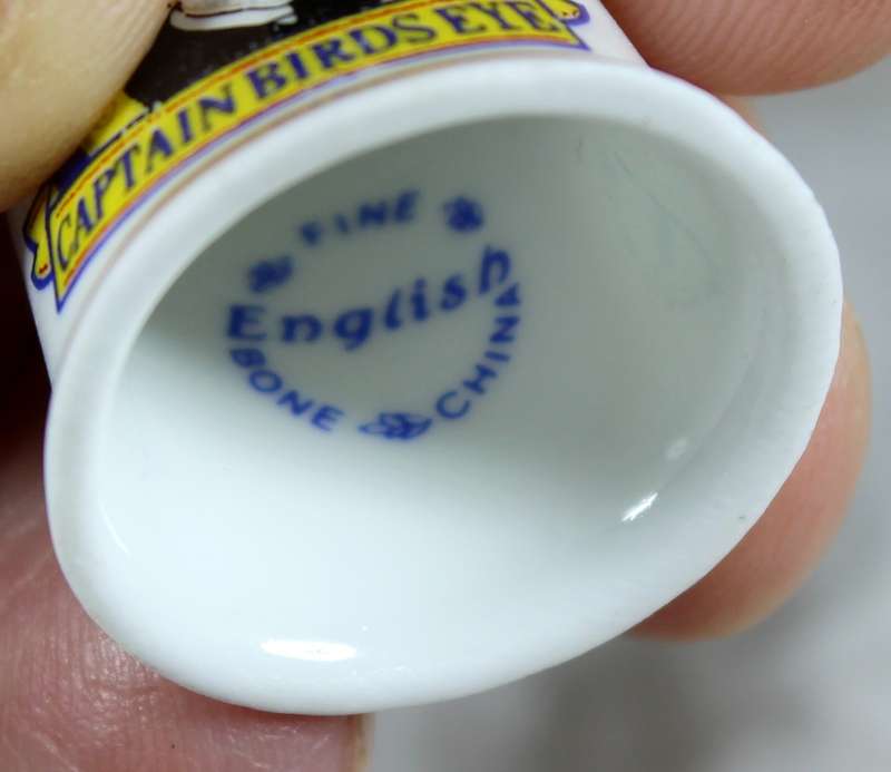 Advertising thimble - Birds eye