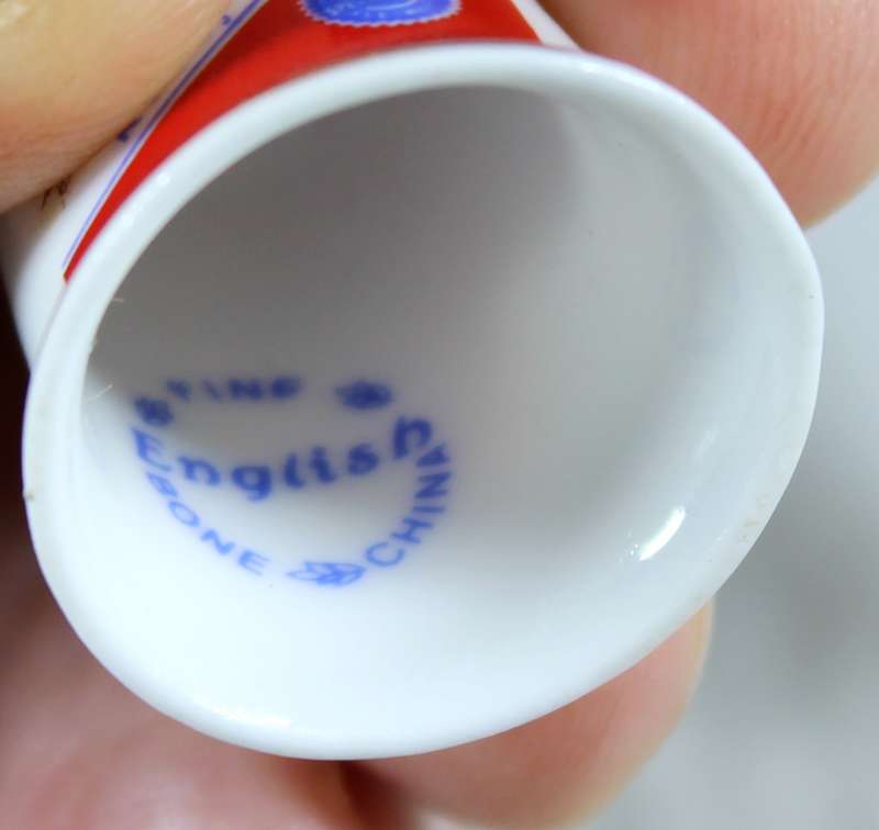 Advertising thimble - Walkers crisps