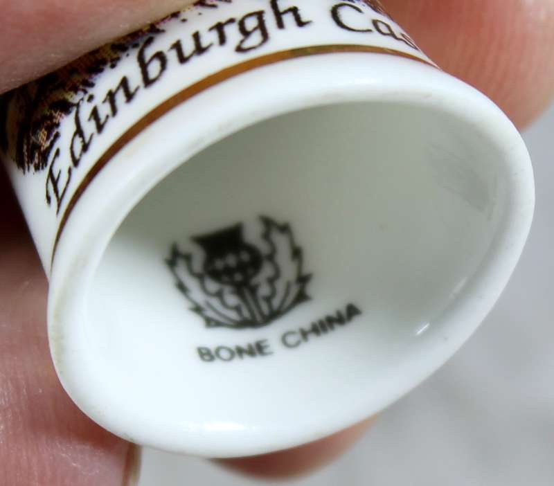 Bone China thimble - Edinburgh castle