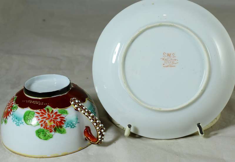 SWS porcelain - Japanese theme with Geisha face in cup