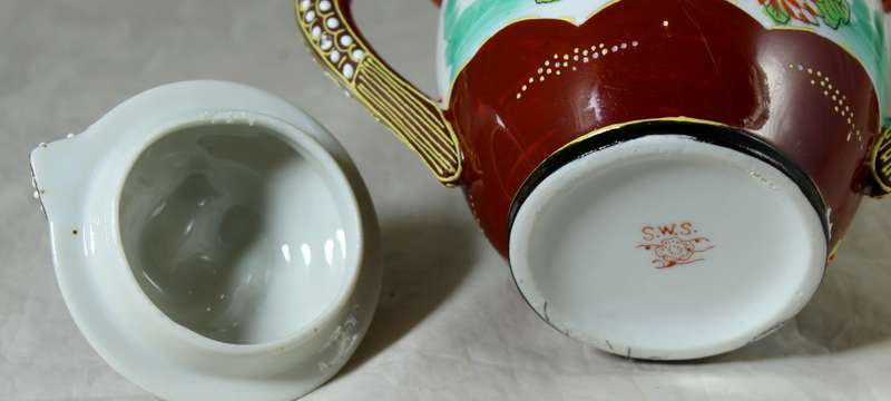 SWS porcelain - two handled lidded pot with embossed dragon