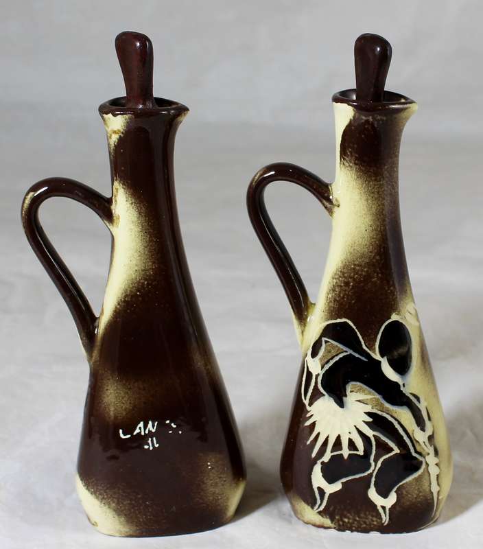Crescent Ware - Cango caves - vinegar & oil dispensers