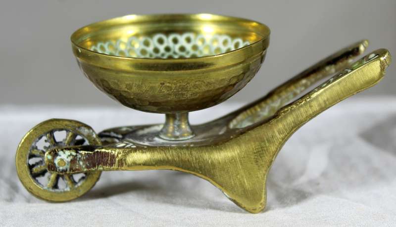 Miniature brass wheelbarrow trinket bowl