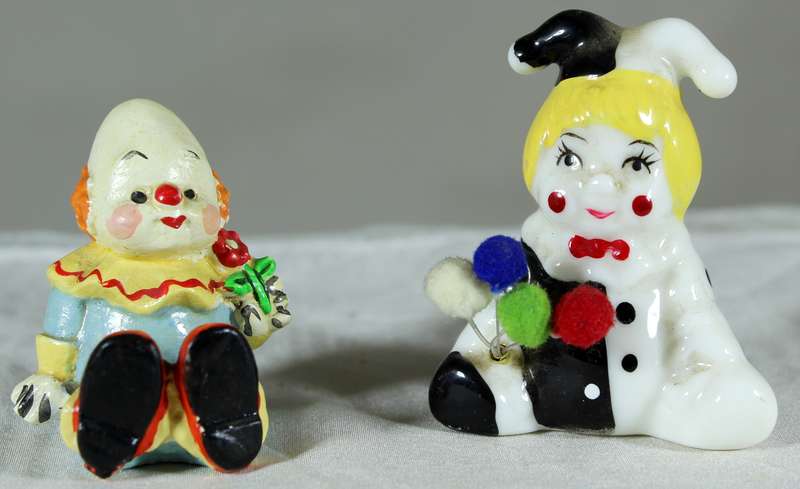 Pair of miniature clowns