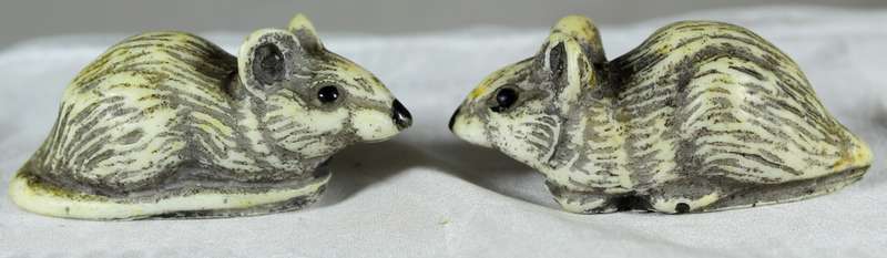 Pair of molded mice