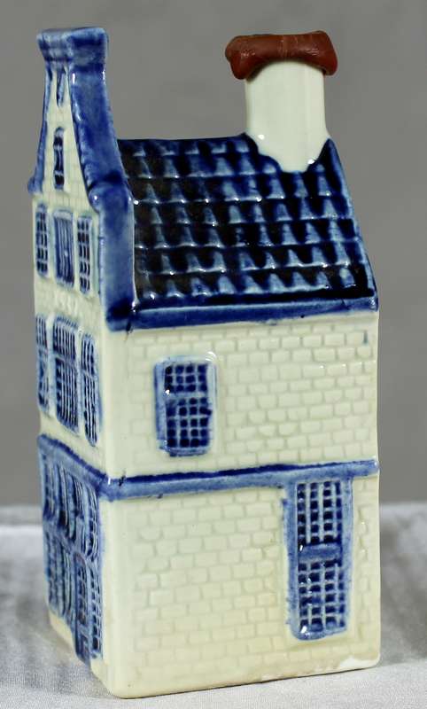 Vintage KLM Delft blue house - filled