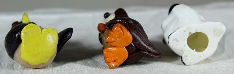 Set of two miniatures owls & a penguin