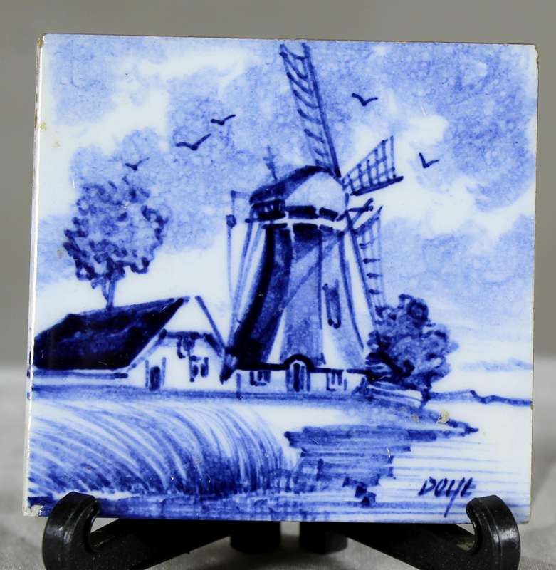 Small Dutch tile on stand
