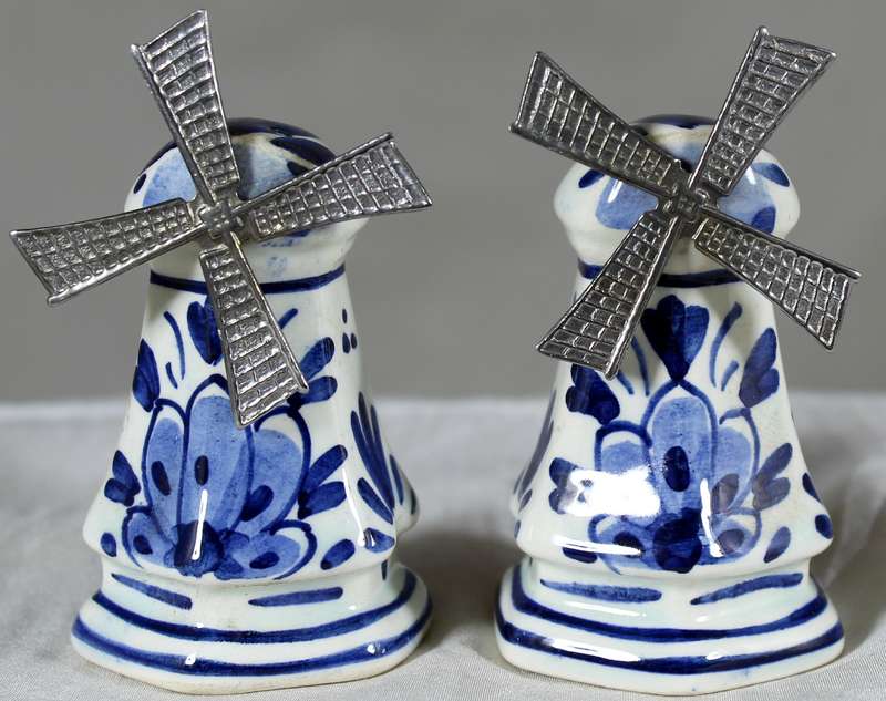 Small blue and white Dutch salt & pepper shakers