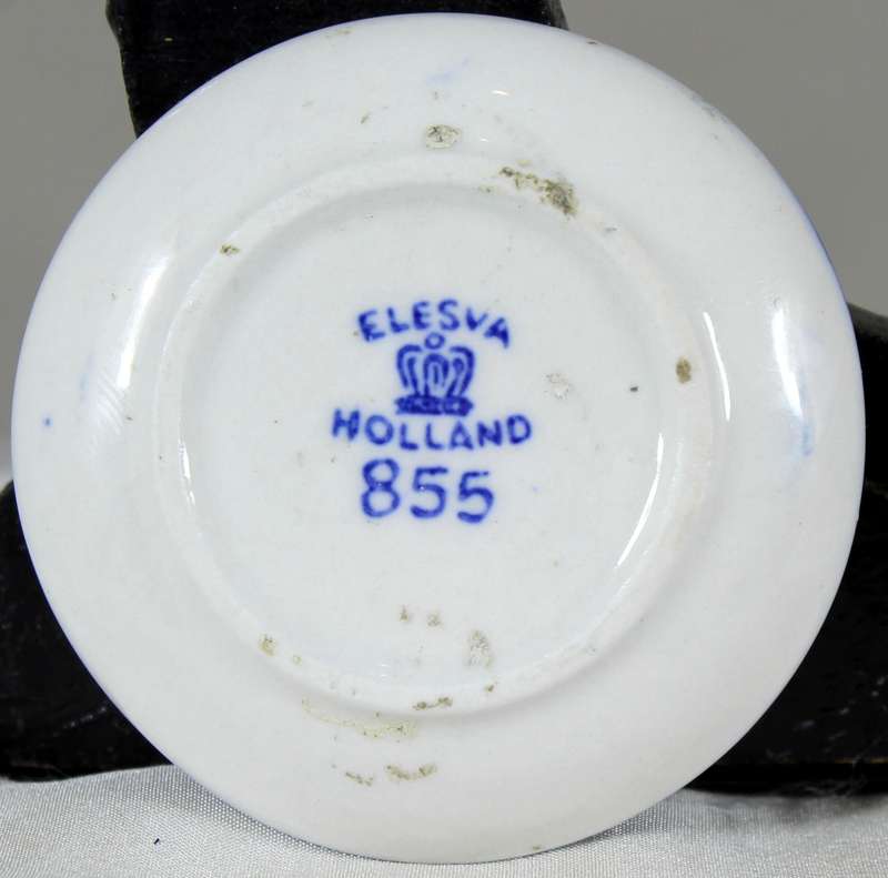 Miniature Elesva display plate