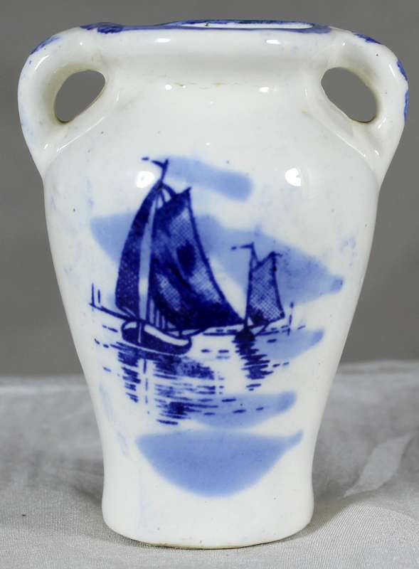 Small Dutch themed vase