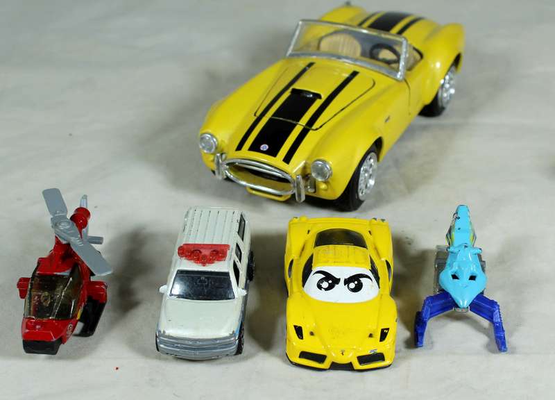 Set of twenty-one cars