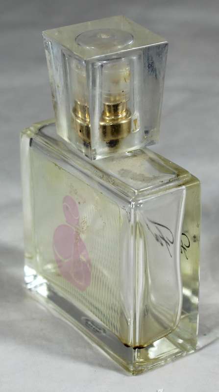 Perfume bottle - Avon - Far Away