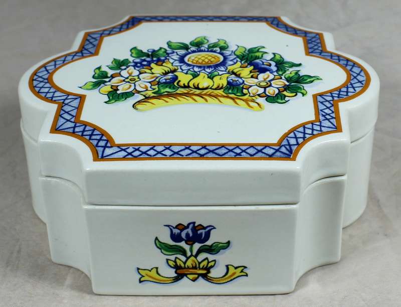 Elizabeth Arden - Roma Al Fresco - Lidded container