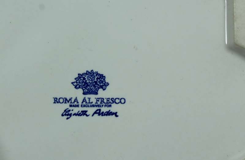 Elizabeth Arden - Roma Al Fresco - Lidded container