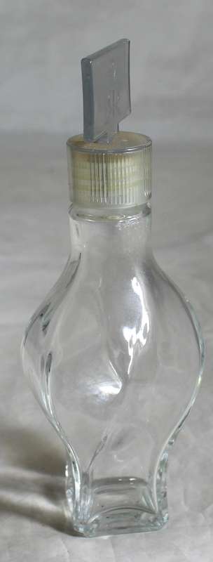 Perfume bottle - vintage R&R