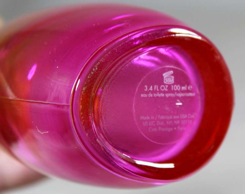 Perfume bottle - JLo wild glow