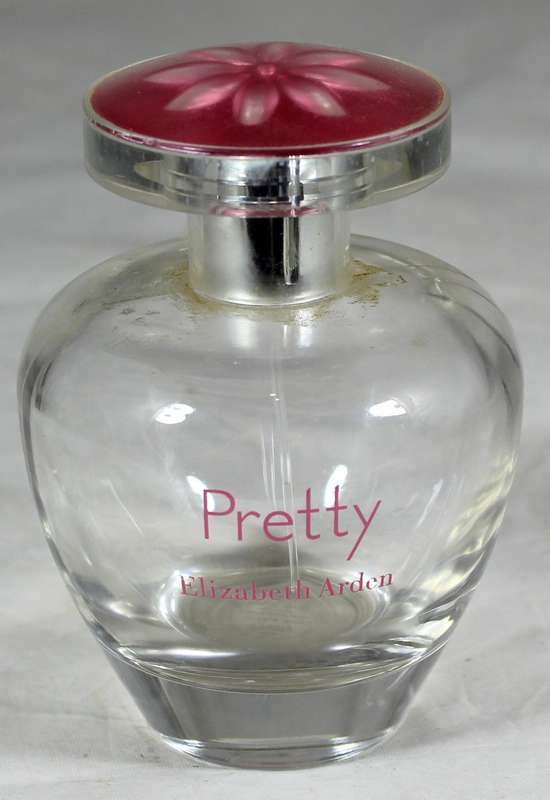 Perfume bottle - Elizabeth Arden - pretty
