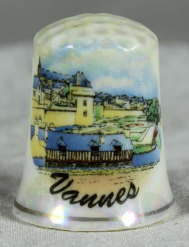 Bone China thimble - Vannes