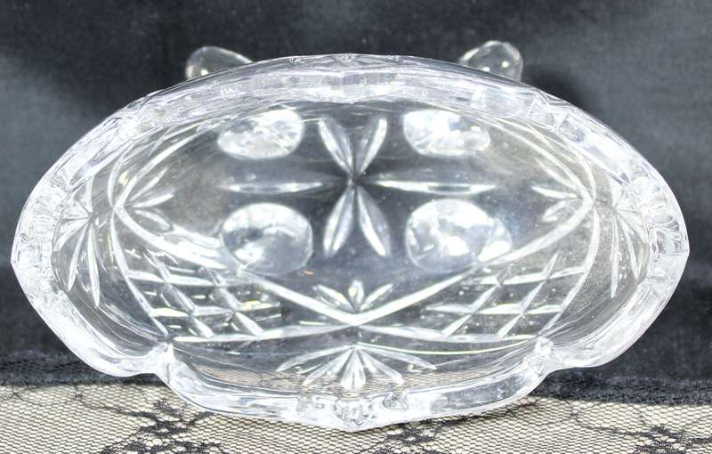 Glass trinket bowl