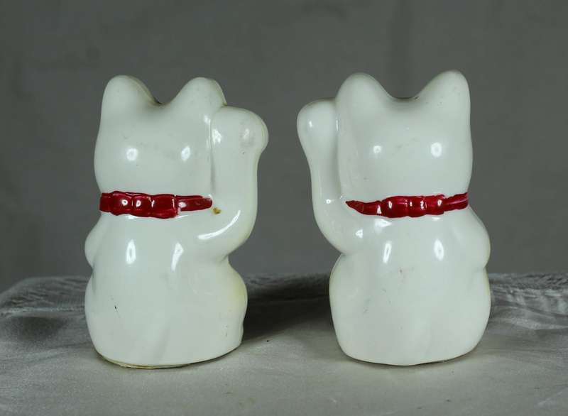 Pair of Japanese good luck cats