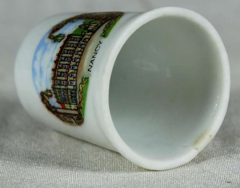 Bone China thimble - Nancy