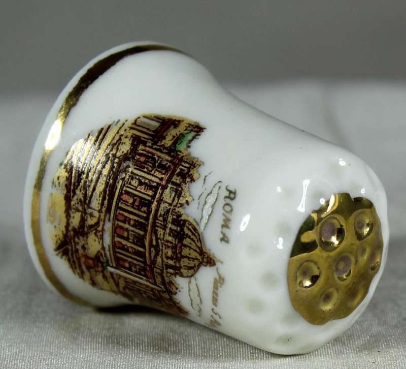 Bone China thimble - Rome